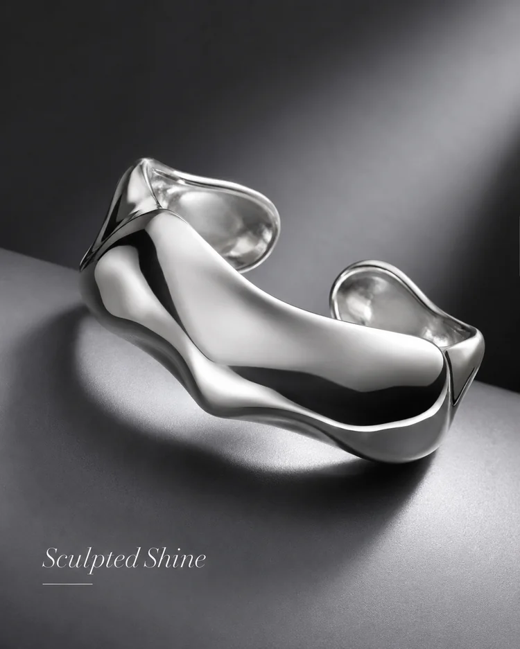 Jewelry AI result example 11