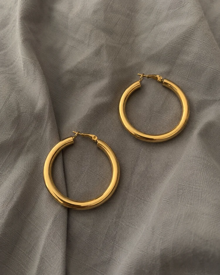 Original source for Earrings example 12