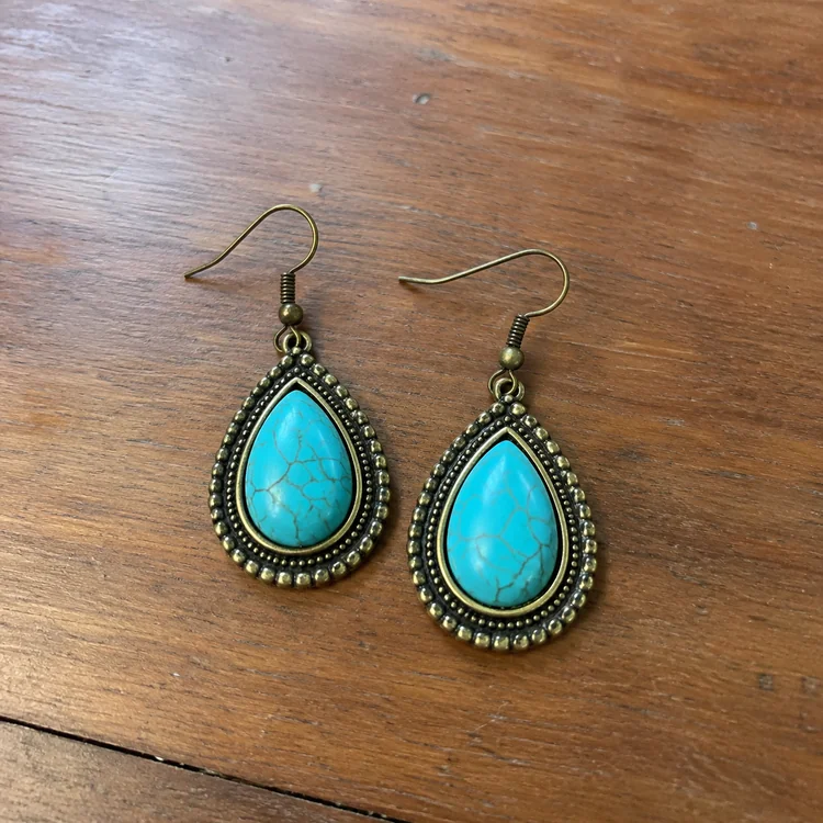Original source for Earrings example 18