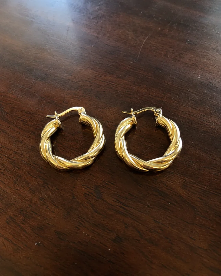 Original source for Earrings example 2