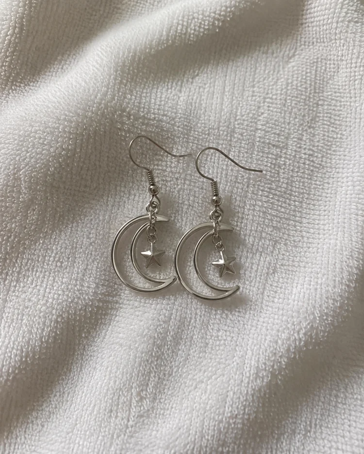 Original source for Earrings example 4