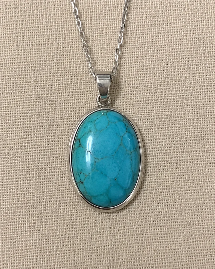 Original source for Jewelry Retouch example 11