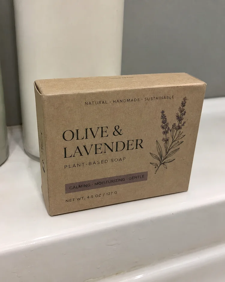 Original source for Box Mockup example 9