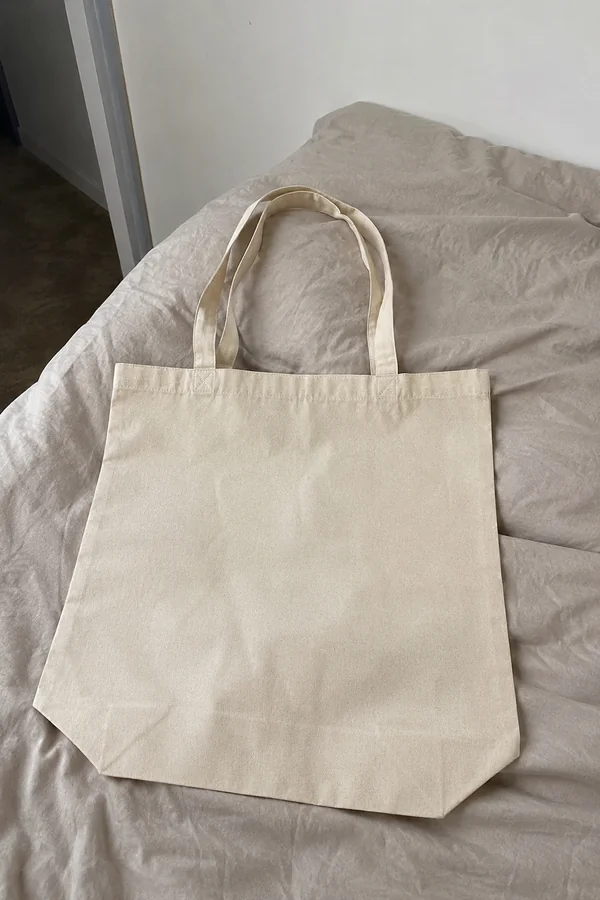 Original source for Product Mockup example 2