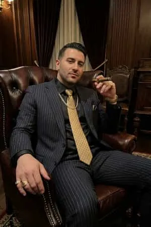 🕵🏽 Mobster sample 2