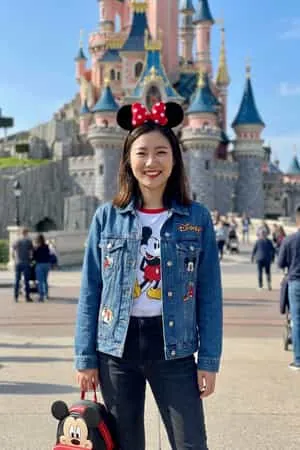 🗼 Summer in Paris sample 1